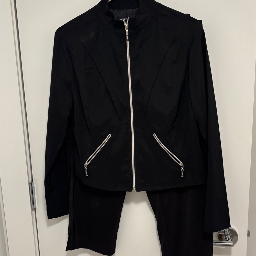 Donna Karen Golf Black Jacket and Capri Set Top Size S Capri Size M Perfect